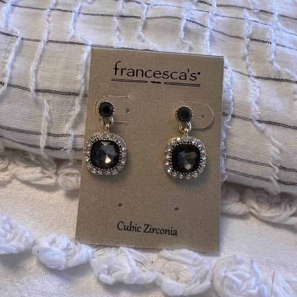 Francesca’s Square CZ Filigree Drop Earrings – Gold/Crystal - Picture 2 of 6